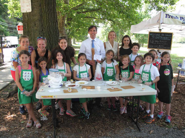 The Beth El Day Camp Rockstars have been treating New Rochelle shoppers for weeks. 