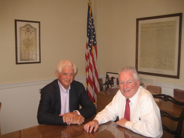 Penfield Building Committee is chaired by Jim Bradley, left, shown here with First Selectman Mike Tetreau.