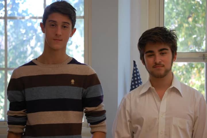 Andrew Ravitch and Noah Mazer are recognized  as academically outstanding Hispanic/Latino high school students. 