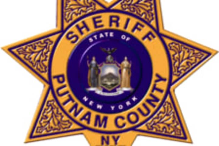 Putnam County Sheriffs charged a woman with unlicensed operation of a motor vehicle. 