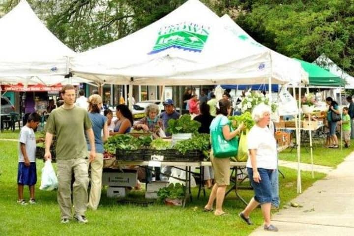 Access Health CT employees will participate at upcoming weekend events around Connecticut, including the Danbury Farmers Market, as part of its Summer Outreach Program.