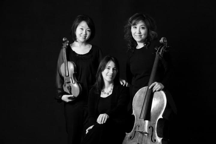 The Alacorde Piano Trio is Jee Sun Lee on violin, Suji Kim on cello and Jacqueline Schiller-Audi on piano. 