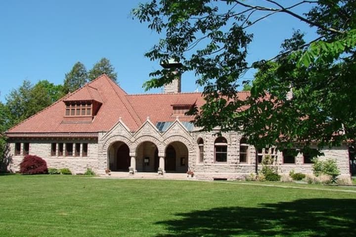 The Pequot Library will host its annual arts show on Sunday, Oct. 19. 