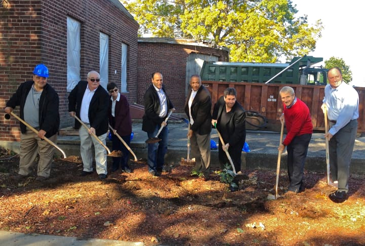 (L to R) Developers and Tarrytown Board of Trustee members break ground at the site of the new pool and recreation facility on Oct. 10