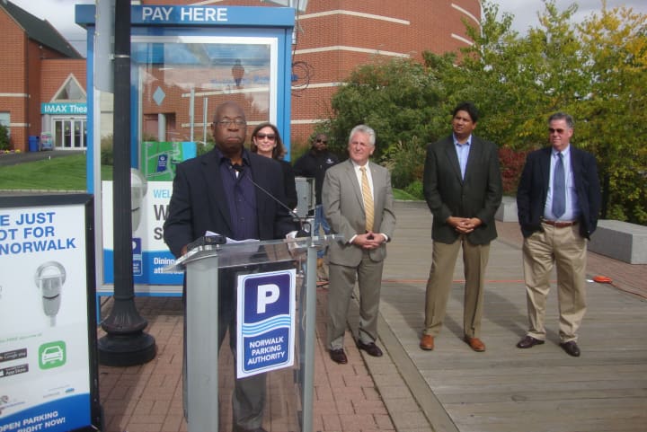 Norwalk Parking Authority Chairman Julius Hayward, along with Executive Director Kathryn Hebert, Mayor Harry Rilling, Streetline CEO Zia Yusuf, and Chamber of Commerce President Ed Musante, announce the new Parker app for Norwalk lots.