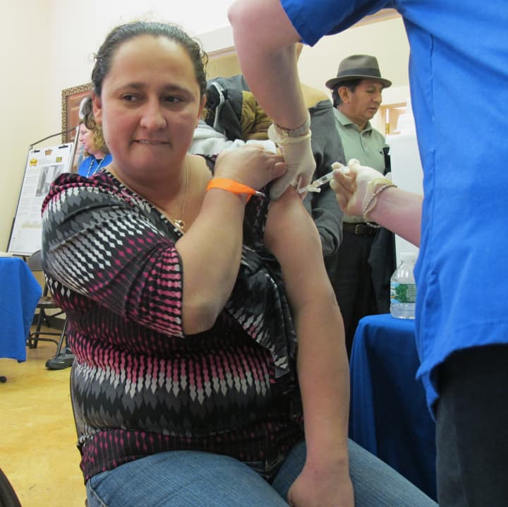 Neighbor&#x27;s Link will provide flu shots and other health services for low-income residents.