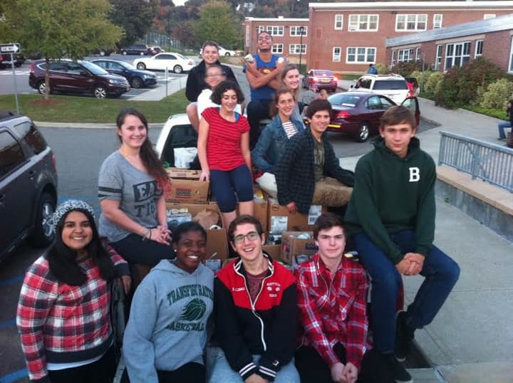 Sleepy Hollow High School students participate in canned drive and collect up to 5,000 cans.