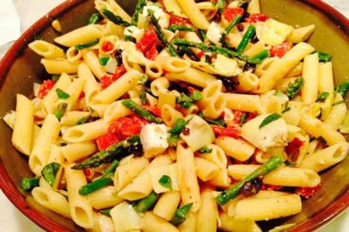 A &quot;No-Name&quot; pasta dish by Briarcliff&#x27;s Inspired Chef, Laura Mogil, needs a name.