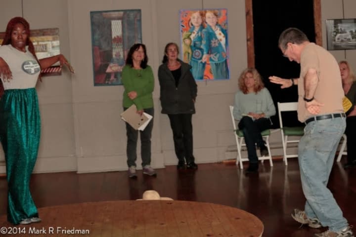 A scene from the &quot;Living Art&quot; presentation.