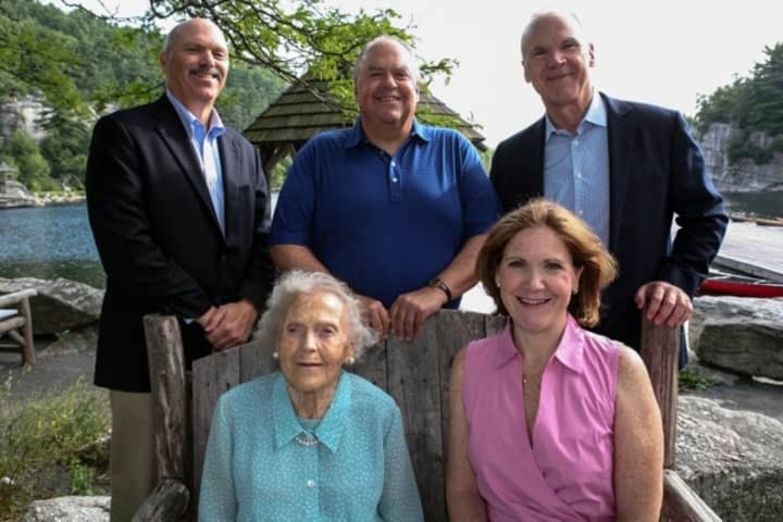 Pictured at a recent Houlihan family reunion are: standing left to right, Gerry Houlihan, Dan Houlihan, Joe Houlihan, sitting left to right, Kathrene Houlihan, and Liz Genovese.
