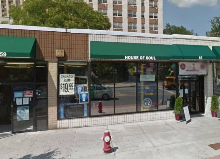 The former House of Soul in Mount Vernon will soon be the first Checkers in Westchester County. 