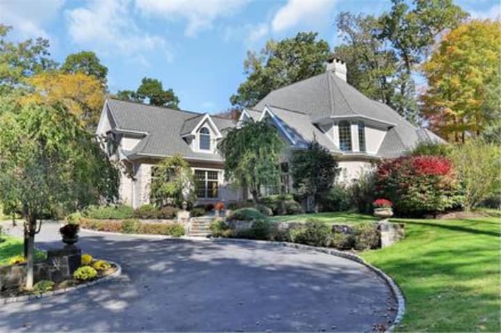 28 Wrights Mill Road, Armonk