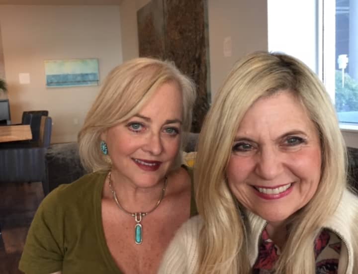 Jane Ubell-Meyer, left, and Valerie Lynn, right, have started a local networking group.