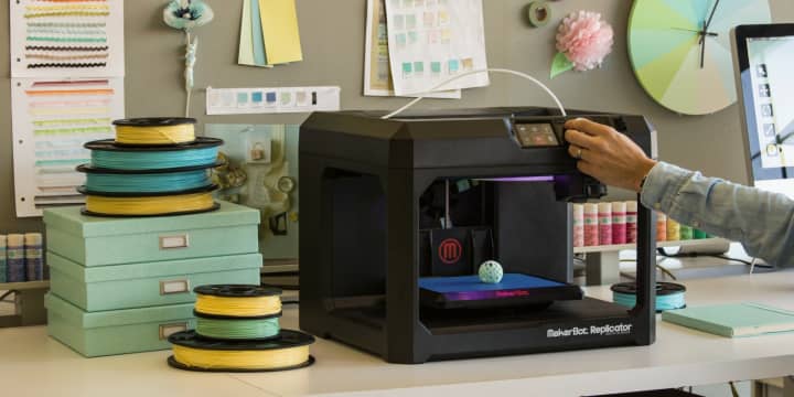 MakerBot launches exclusive agreement with Martha Stewart Living Omnimedia to develop and market Martha Stewart for MakerBot Filament and Martha Stewart for MakerBot Digital Store collections. 
