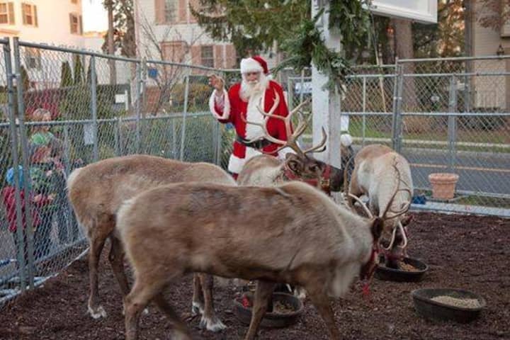 Santa will make a visit with his reindeer at the sixth annual Greenwich Holiday Stroll Weekend  on Dec. 6 and 7.