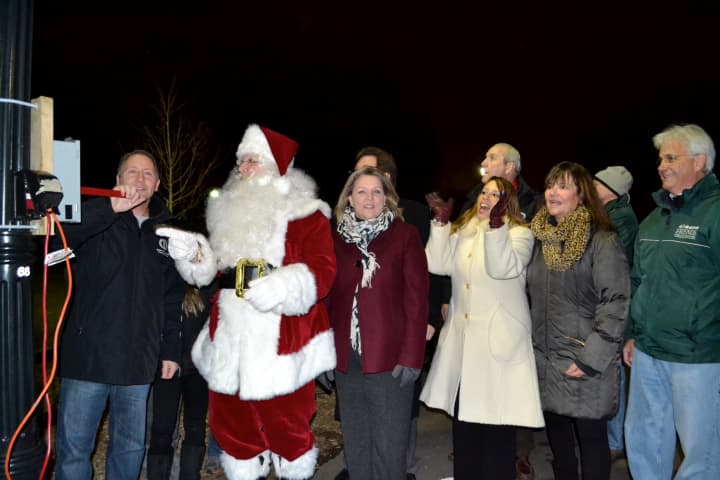 Lights -- and action! Westchester County Executive Rob Astorino -- with Santa by his side -- officially starts the Kensico Winter Wonderland.