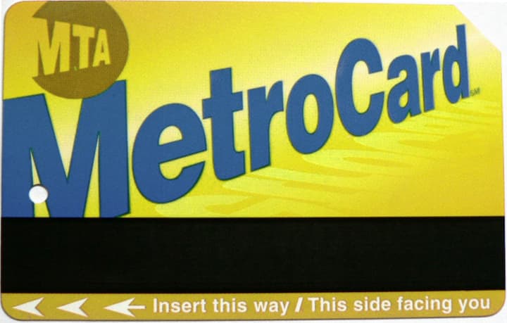 Metro-North commuters who use the mail and ride program experienced problems with their MetroCards on Monday. 
