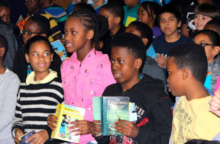 Mount Vernon students are being asked to read at least 200,000 pages by the end of the school year.