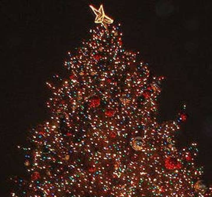 Pound Ridge will hold a tree lighting on Sunday, Dec. 7.