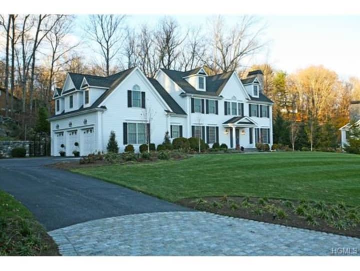33 Austin Place, Briarcliff Manor