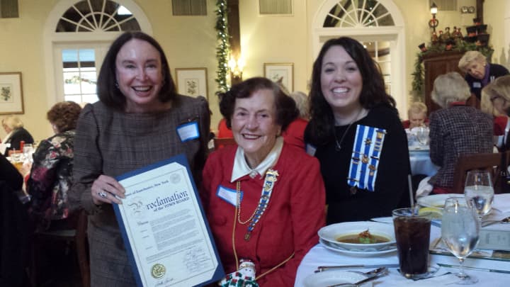 From left, U.S. Department of State Fine Arts Committee Member Judith Hernstadt; 2014 Anne Hutchinson-Bronxville Chapter DAR Honoree and Founder-Descendant Virginia Kathryn Hefti and White Plains Chapter DAR Vice Regent Brook Tyler Hanna.