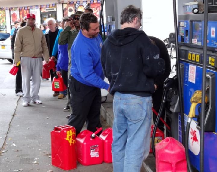 Before the weekend begins, find out where the best gas prices are in Danbury, courtesy of gasbuddy.com and Daily Voice.