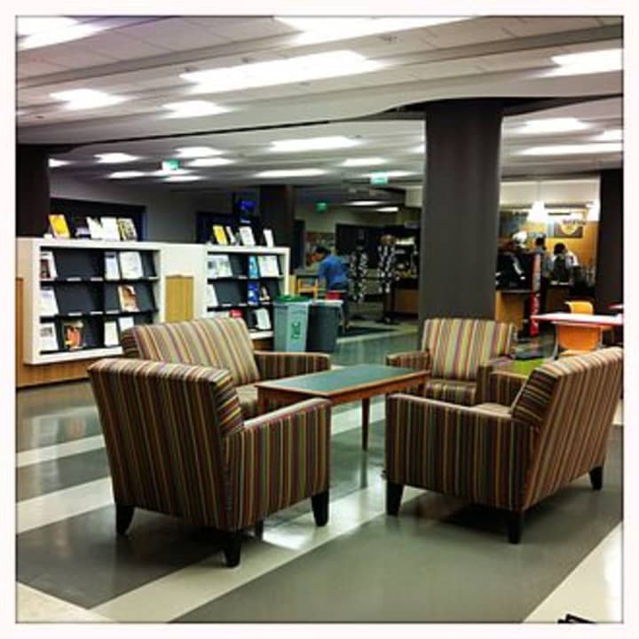 The Hirsh Health Sciences Library at Tufts University. 