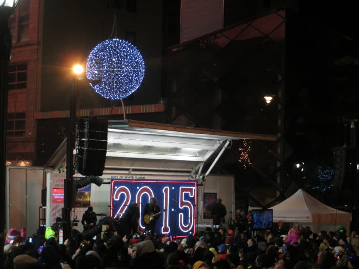 The New Year&#x27;s Eve celebration at the Renaissance Plaza in White Plains.