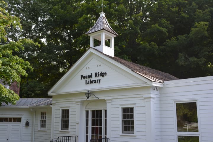 Pound Ridge Library will host a concert featuring The Fontenay Chamber Players on Sunday, March 8.
