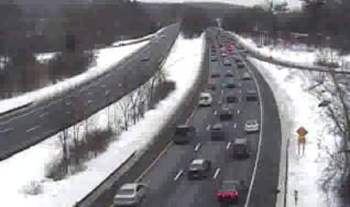 A look at conditions Thursday morning on the southbound Taconic State Parkway at Route 9A.