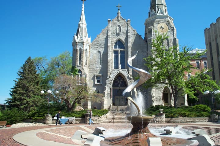 Easton native Dante Spinelli was named to the dean&#x27;s list at Creighton University. 