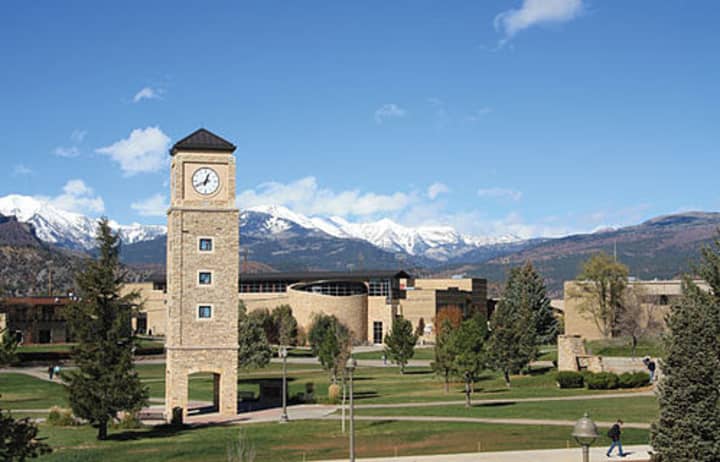 Redding resident Jacqueline Glendinning was named to the dean&#x27;s list at Fort Lewis College.
