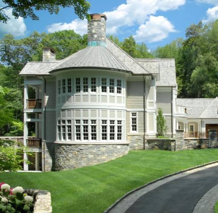 The sale of 20 Heronvue Road in Greenwich closed on Jan. 13, for $3,062,500.