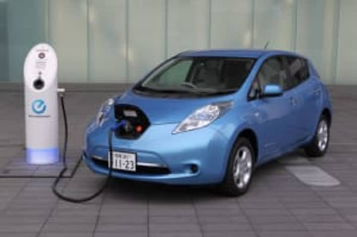 The New Rochelle City Council is encouraging the use of zero-emissions vehicles.