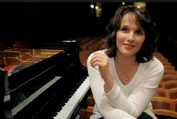 Hélène Grimaud  will perform with the Stamford Symphony April 25 and 26.