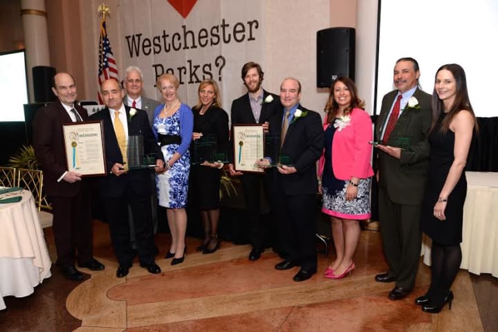 Honorees gather for a photograph at Friends of Westchester County Parks&#x27; Best Friends Awards reception.