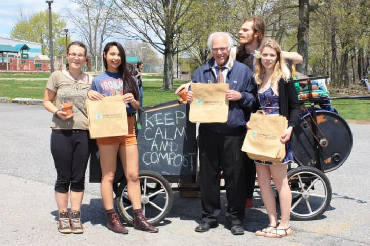 Thomas Schwarz, president of Purchase College, with students on &quot;Clean and Green&quot; day.