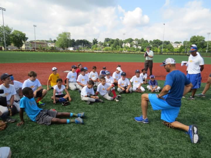 Yankee legend Mariano Rivera visited A-GAME SPORTS campers over the summer. 