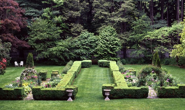 Barbara Israel Garden Antiques will host an &quot;Evening in the Garden&quot; June 12 at Israel&#x27;s Steepway Farm in Katonah.