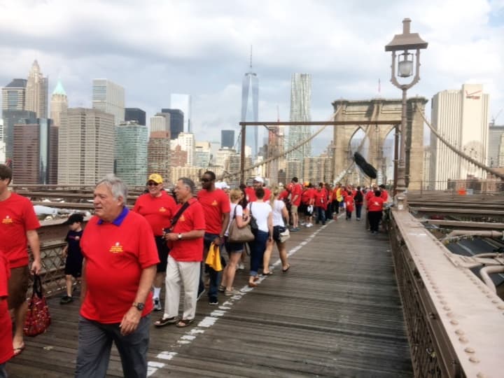 Members of the Northeast Westchester Rotary of Somers/Katonah joined Rotary District 7230 members in the march across the Brooklyn Bridge.