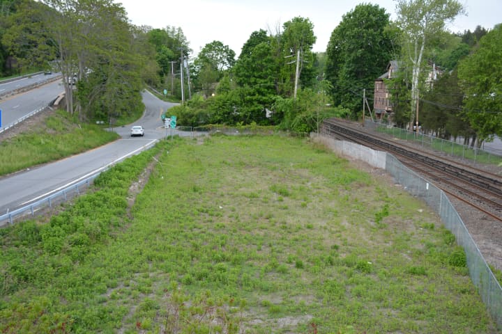 The site for Conifer Realty&#x27;s Chappaqua Station affordable housing proposal.