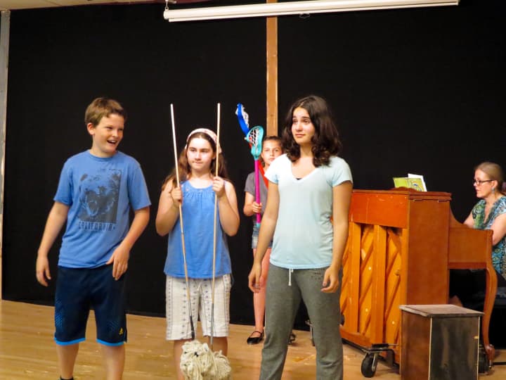 Briarcliff Middle School students rehearse for The Wizard of Oz Young Performers Edition.