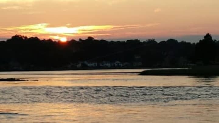 Darien has two beaches for residents to enjoy, Pear Tree Point or Weed Beach.