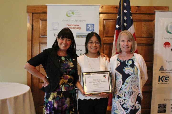 From left, Hudson Valley Gateway Chamber of Commerce Executive Director Deb Milone, Peekskill High School senior and scholarship recipient Diana Barreto, and Linda Murphy, chairwoman of the Chambers board of directors.