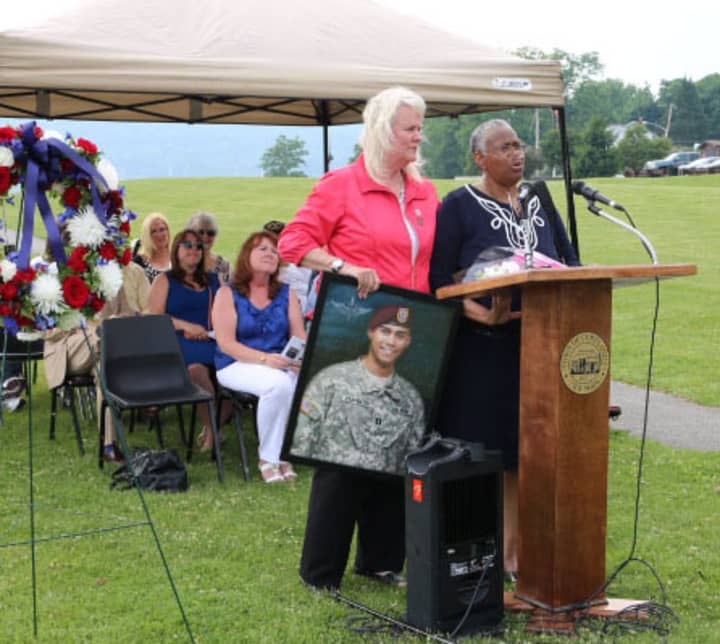 Officials recently dedicated two benches at Cortlandt Waterfront Park in the honor of two deceased town residents who served in the military.
