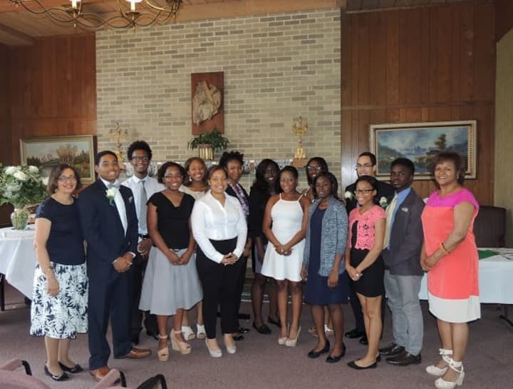 The Westchester County Chapter of The Links  awarded academic scholarships to 13 local graduating seniors.