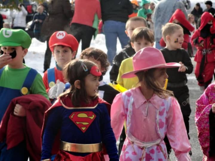 Eastchester children can show off their Halloween costumes this Sunday at the annual Rag-a-Muffin Parade.