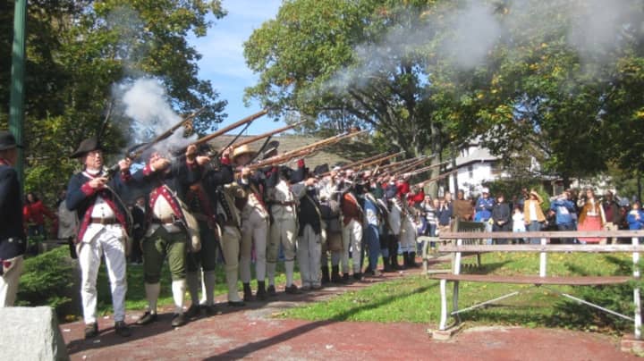 Re-enactors commemorate the Battle of White Plains on the 235th anniversary in 2011.