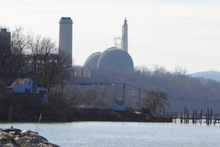 Indian Point Unit 3 was returned to service following an electrical grid disturbance during Hurricane Sandy. 