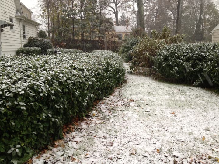 We want to see your snow photos, Scarsdale.